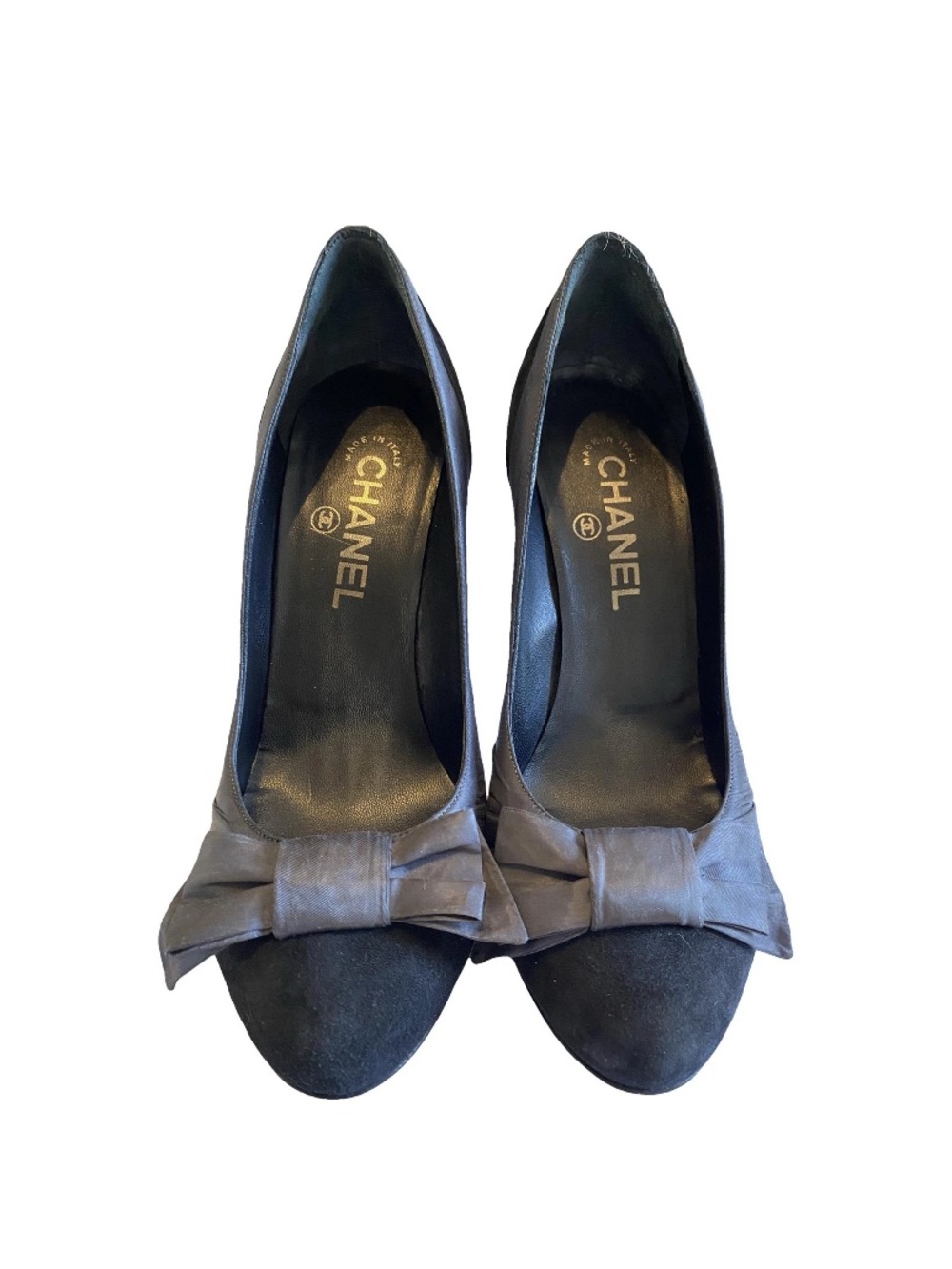 🛍️ CHANEL Authentic Black & Gray Satin & Suede Heels W/Chanel Bag & Dust Cover